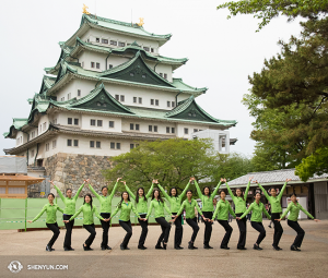 The ladies of Shen Yun World Company in Japan. (photo by dancer Stephanie Guo)